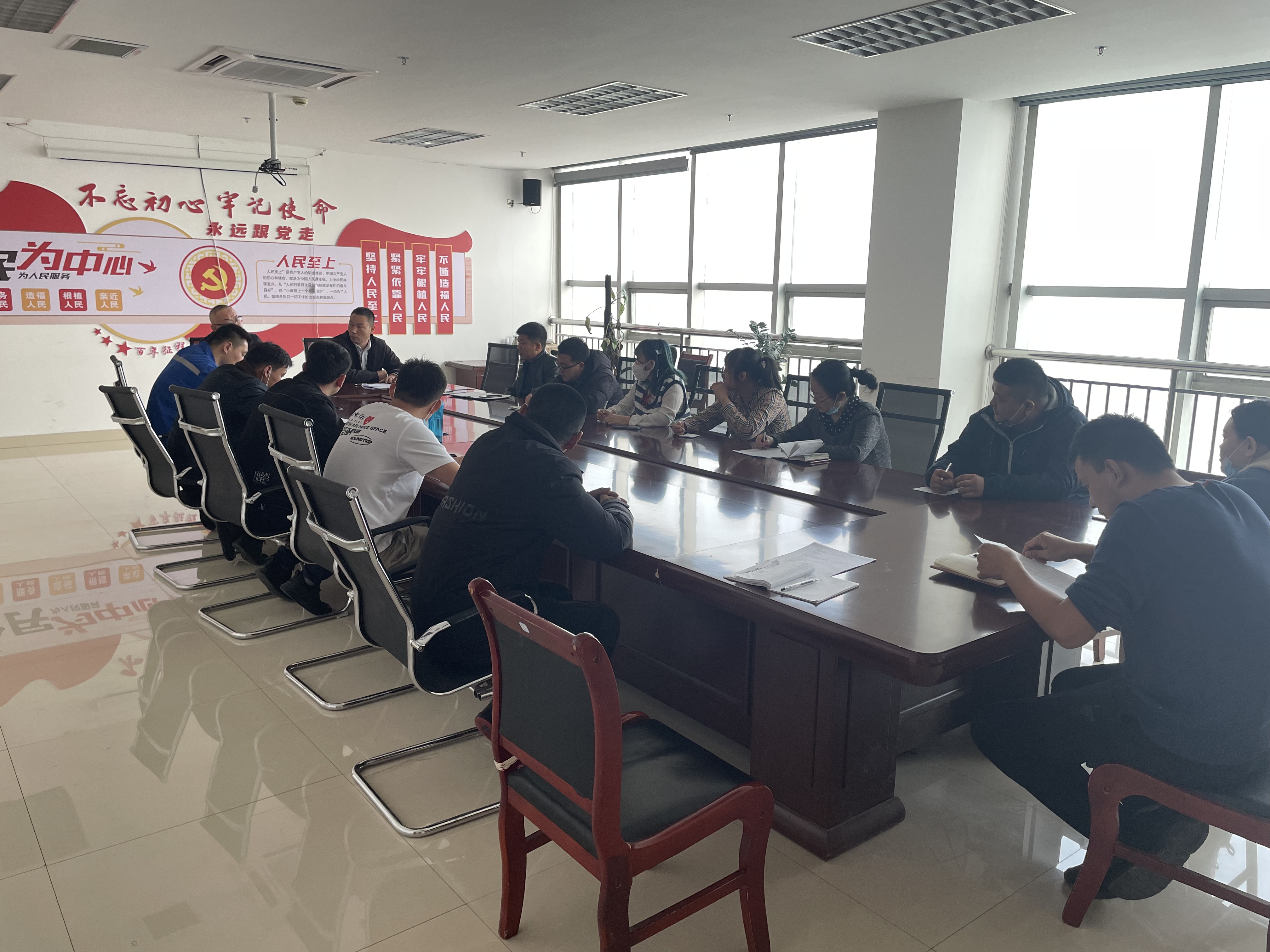 瑞泰恒信公司召开2022年工程项目开工动员会 .jpg